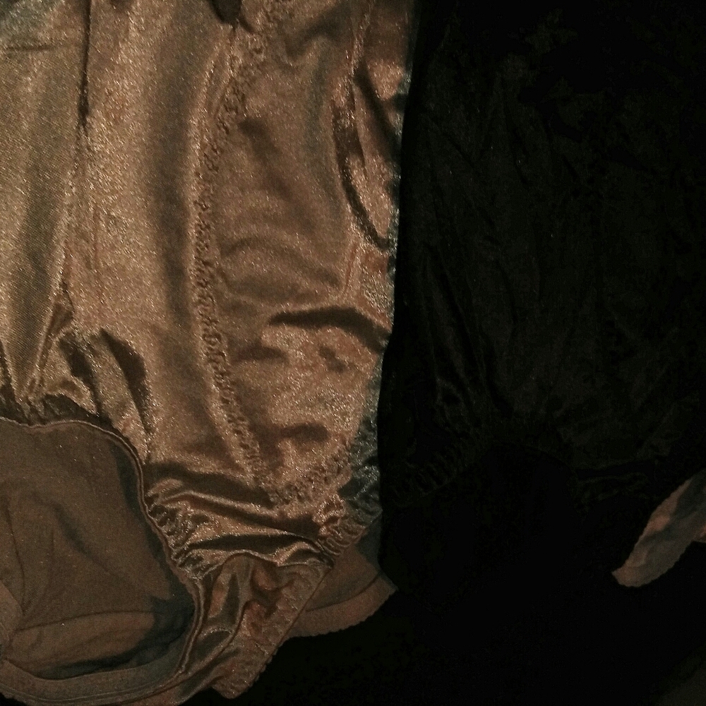 L  3pr. Cupid Beige, brown and white  panties
